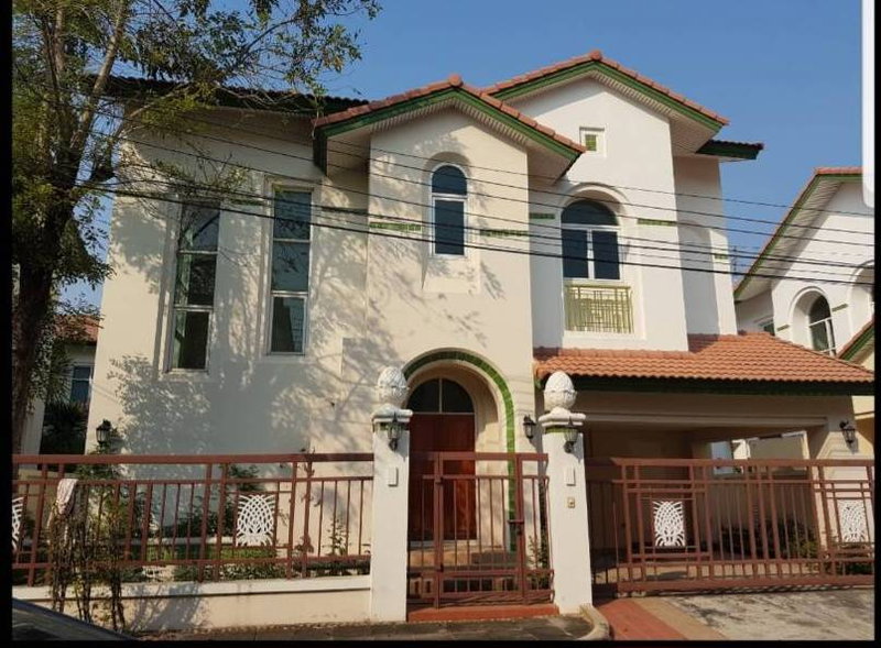 ขายบ้านเดี่ยว : โครงการ Rasa Spanish Courtyard ซอยมัยลาภ ทำเลเกษตรนวมินทร์ – ลาดพร้าว