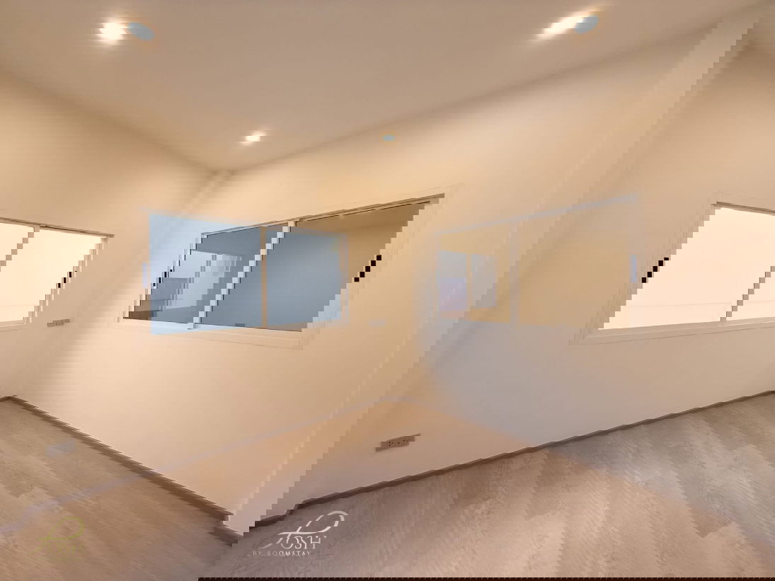 picture Ready-to-Move-In Single House at Phuket Villa Chaofah 2 - 33/36