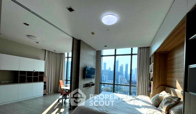 Condos for rent Asoke Road : 2-BR Condo at The Room Sukhumvit 21 near MRT Sukhumvit (ID 2681981)