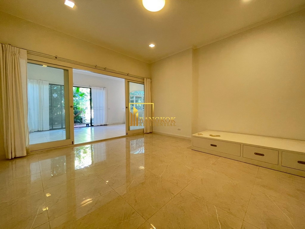 รูป Prompak Gardens | Well Maintained 3 Bedroom Townhouse in Thonglor Area - BR49029TH - รูปที่ 26/42