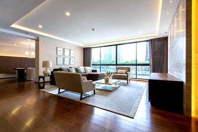 Condos for rent Surawong Road : SL087/Rent at The Hudson Sathorn 7, large luxury condo in the heart of Sathorn.