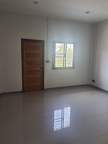 2-bed townhouse for rent, 18 sq wah, Lat Phrao