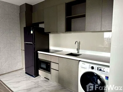 Condos for rent : Rhythm ekkamai 6092264