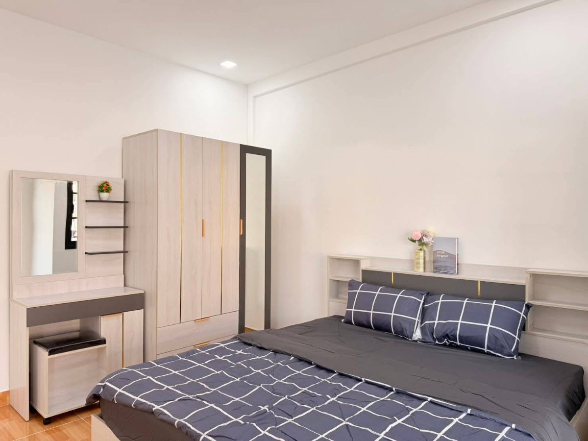 รูป ทาวน์เฮ้าส์2ชั้น รีโนเวทใหม่ สไตล์โมเดิร์น ระเบียงกว้าง หมู่บ้านเพชรไพลิน พระยาสุเรนทร์ 30 บางชัน คลองสามวา เข้าอยู่ได้เลย แต่งครบ ใกล้รถไฟฟ้า - รูปที่ 39/40