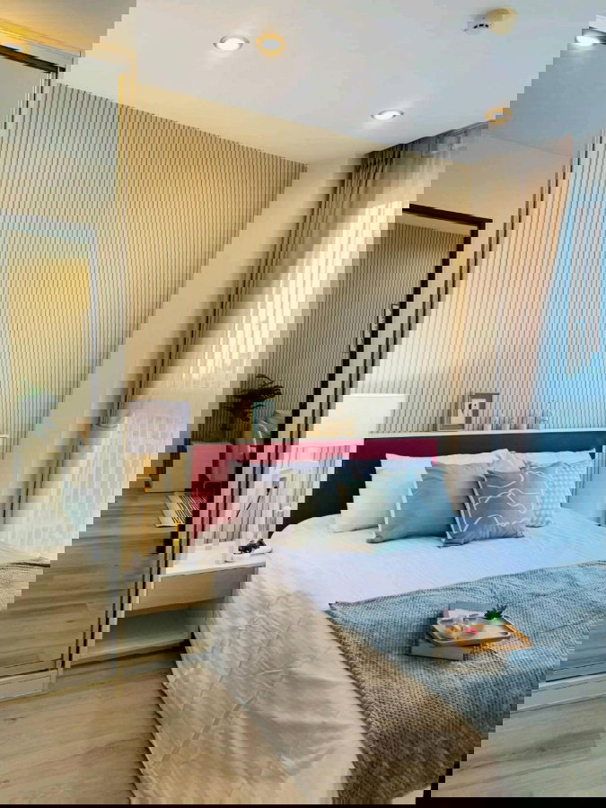 รูป ขายคริสม่า คอนโด ใกล้ห้างแฟชั่น ไอซ์แลนด์ ห้องมุม พร้อมเฟอร์นิเจอร์ครบครัน เพียง 1.99 ล้านบาท - รูปที่ 1/14