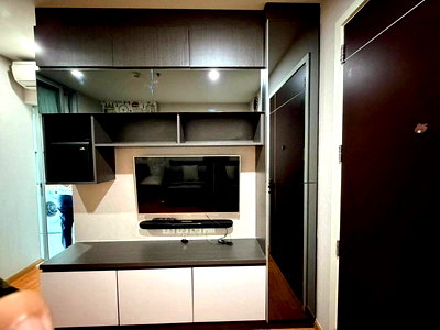 คอนโดให้เช่า : ให้เช่าคอนโดเดอะเพรสซิเดนท์  สาทร ราชพฤกษ์  ชั้น5    1ห้องนอน เฟส 2 ติดBTS MRT บางหว้า