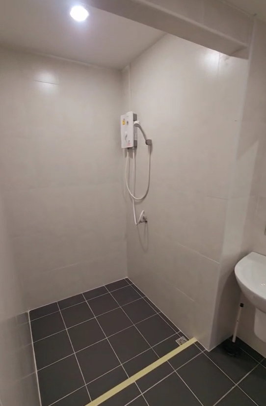 รูป 🏢 ให้เช่าบ้าน 4 ชั้น ทำโฮมออฟฟิศได้ | ทำเลลาดพร้าว ทะลุออกสุทธิสาร–รัชดาได้ เดินทางสะดวก ใกล้รถไฟฟ้า - รูปที่ 6/9