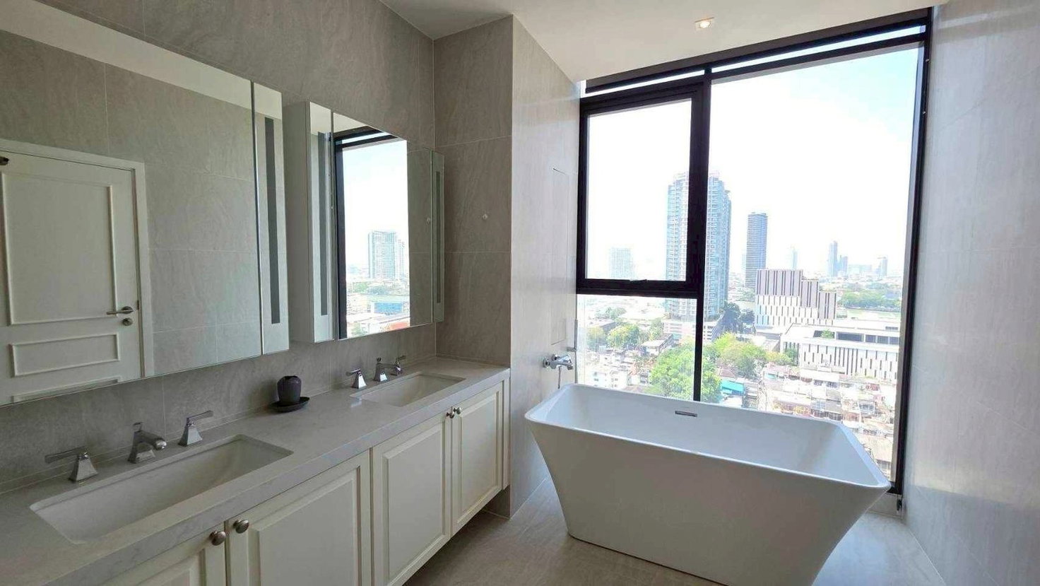 picture LTH14633 – Condo for Rent | Altitude Symphony Charoenkrung | 141.58 sqm | 3 Beds 2 Baths | Near BTS Saphan Taksin | 80K/Month - 10/14