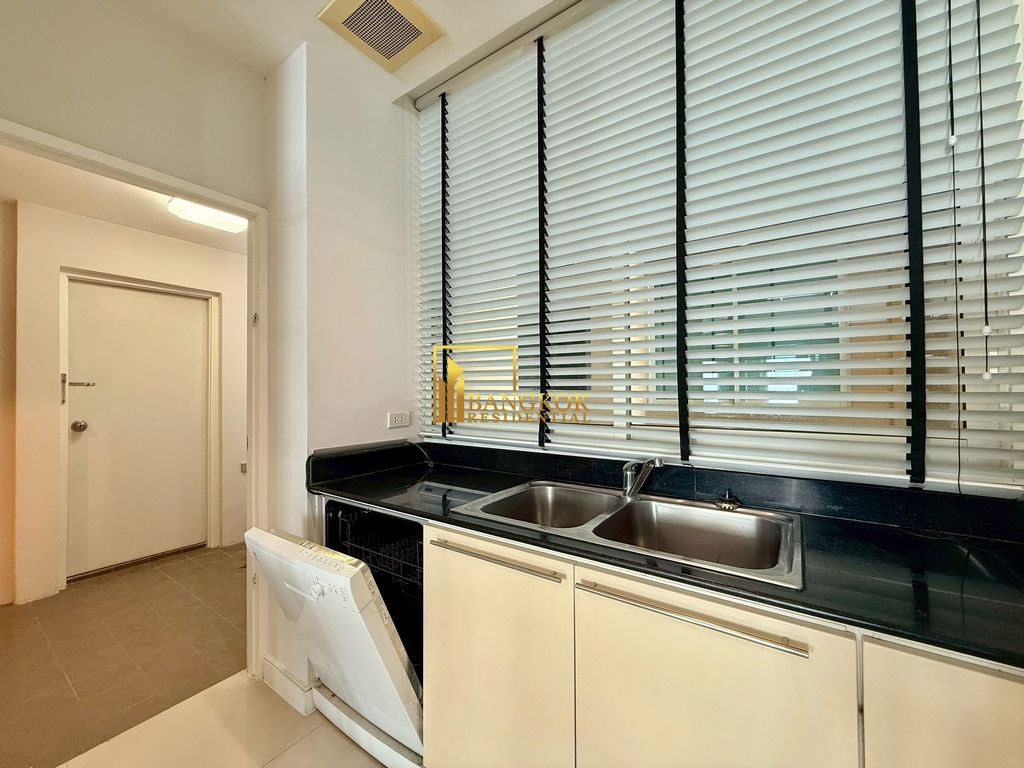 รูป Contemporary 3 Bedroom Apartment For Rent in Phrom Phong - BR0967AP - รูปที่ 12/46