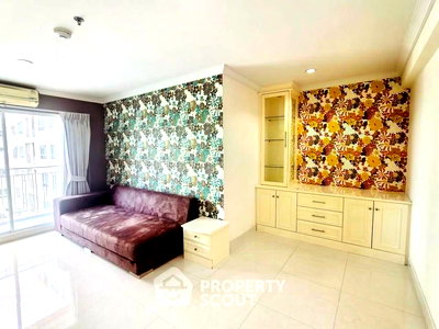 ขายคอนโด : คอนโด 1-ห้องนอน ที่ ลุมพินี สวีท ปิ่นเกล้า ใกล้ MRT บางยี่ขัน (ID 2504416)