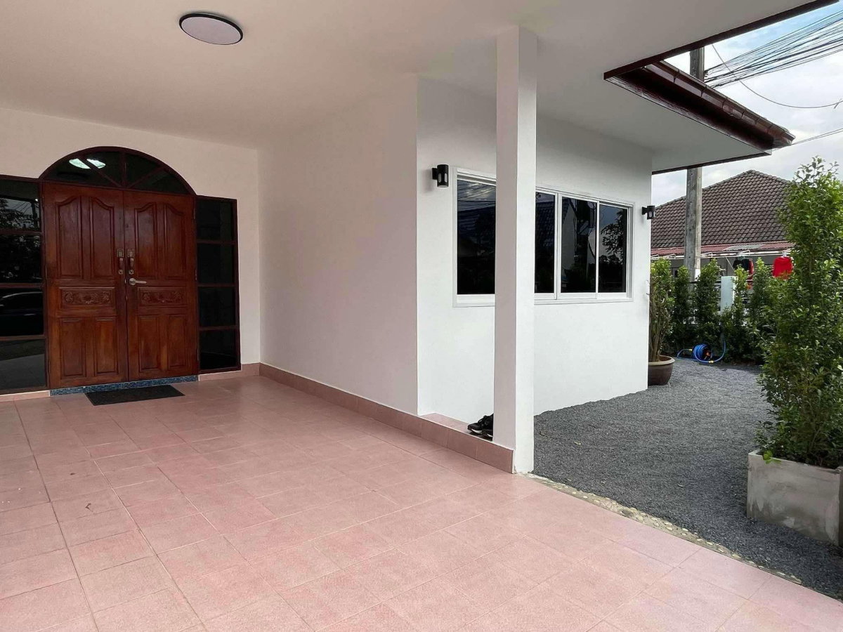 รูป 🏠 ให้เช่าบ้านเดี่ยวชั้นเดียว ฉลอง 2 ห้องนอน เฟอร์นิเจอร์ครบ พร้อมเข้าอยู่ - รูปที่ 4/18