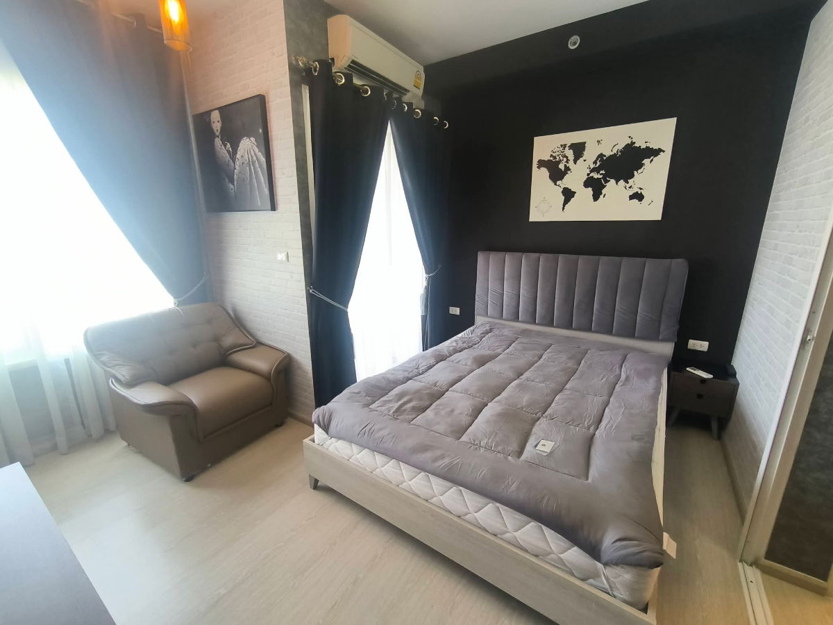 รูป Chapter One Eco Ratchada – Huai Khwang ห้องชั้นสูงสุด ใกล้ MRT ห้วยขวาง เพียง 12,000 บาท/เดือน พร้อมเข้าอยู่ - รูปที่ 1/8