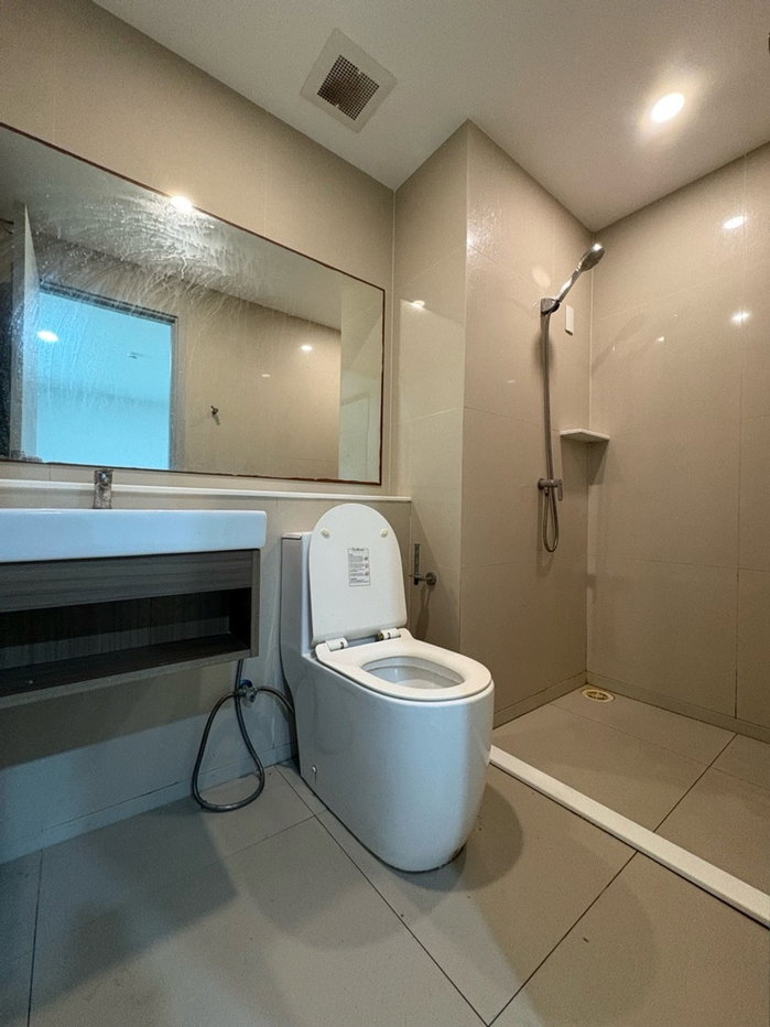 รูป WS6834 🏙️ ให้เช่าคอนโด Aspire อโศก–รัชดา ห้องสวย Renovate ใหม่  ใกล้รถไฟฟ้า เพียง 19,000 บาท / เดือน - รูปที่ 7/8