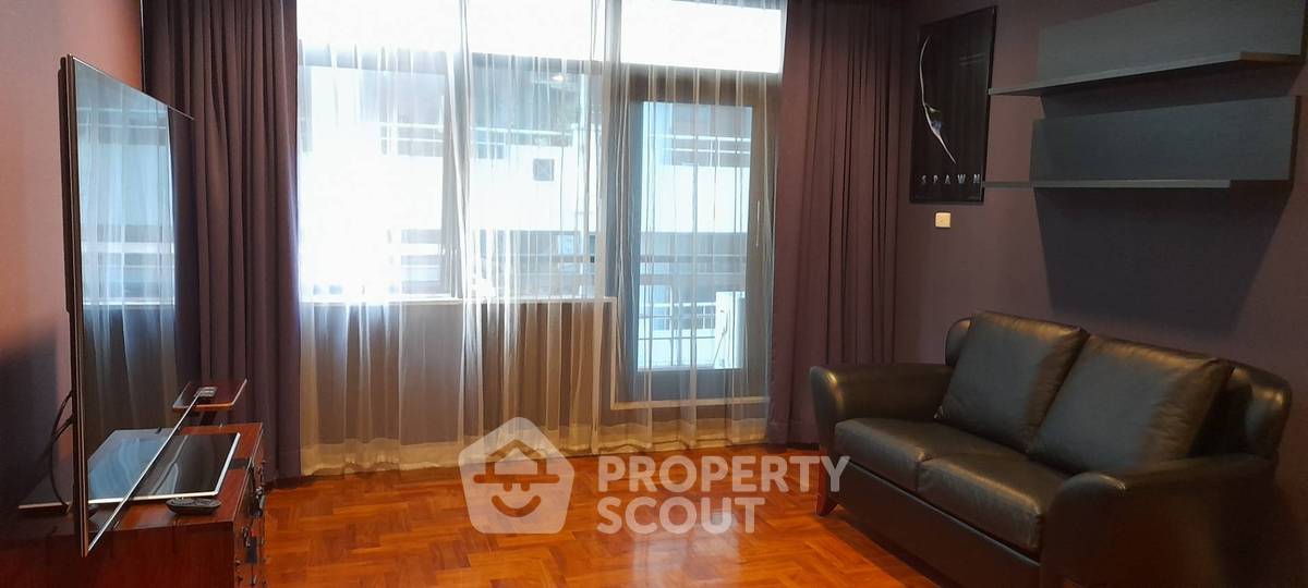 picture 3-BR 250 Sqm At Sailom Suite, 14th Floor Near BTS Sena Nikhom (ID 662926) - 5/12