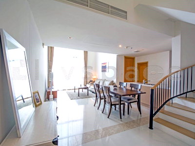Condos for rent : ▚ LH113ツ For Rent: The Empire Place 2BR Duplex 107.63sqm.🏙️✨ Rare Duplex Layout, High Ceiling, Beautifully Furnished, Price Negotiable