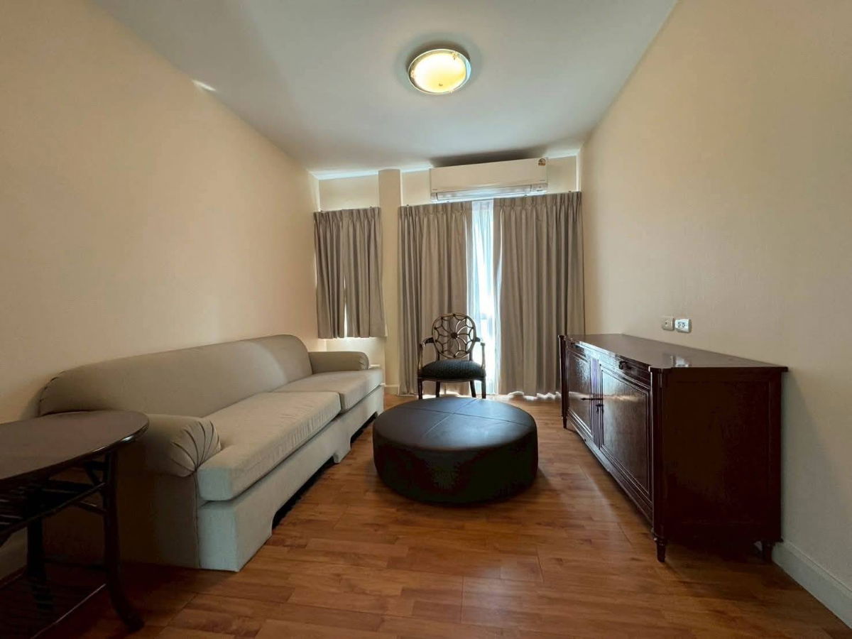 รูป H 967 ให้เช่า บ้านเดี่ยว 2 ชั้น ม.บางกอก บูเลอวาร์ด รัชดา-รามอินทรา2 บ้านสวยสภาพดี เฟอร์นิเจอร์ครบ ราคา 45,000 บาท - รูปที่ 5/11