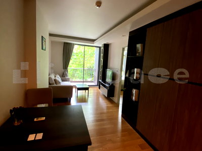 Condos for rent : ▚ LH125ツ For Rent: Focus Ploenchit 1BR 47.72sqm. 25K🌿✨ Low-rise Condo in Ploenchit, Relaxing Green View, Fully Furnished, Near Luxury Malls!
