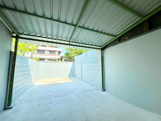 รูป ถ.สุขุมวิท101 อ่อนนุช 40-46 ทาวน์เฮาส์ 2ชั้น 2นอน วชิรธรรมสาธิต53-59 2น้ำ พาราไดซ์ พาร์ค 900 ม. 22 ตร.ว ซีคอนสแควร์ ศรีนครินทร์ 1 กม. - รูปที่ 4/8