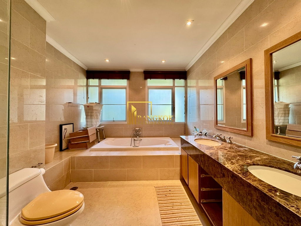 picture The Cadogan Private Residence | Fantastic 3 Bed Condo in Phrom Phong Area - BR10085CD - 15/30