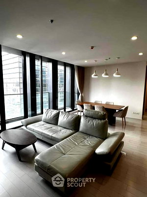 Condos for rent Chulalongkorn University : 2-BR Condo at Noble Ploenchit near BTS Phloen Chit (ID 1538723)