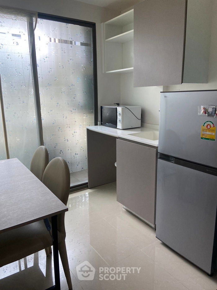 picture 1-BR Condo at Metro Luxe Ratchada near MRT Huai Khwang (ID 2134485) - 4/8