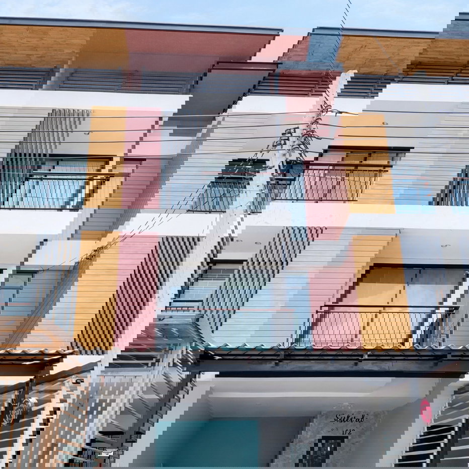 รูป ขายทาวน์เฮาส์ 3 ชั้น หมู่บ้านผาสุขสันติ ซ.พัฒนาการ 67 แยก 10 พร้อมเข้าอยู่ ทำเลดีใกล้แอร์พอร์ตลิงก์และทางด่วน - รูปที่ 1/10