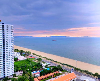 ขายคอนโด : ขายขาดทุน 1 ล้าน!!! 2 ห้องนอน แอราส คอนโด ติดหาดจอมเทียน วิวทะเล พร้อมอยู่