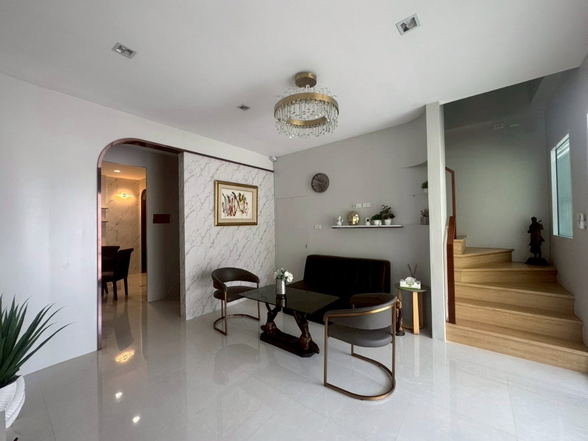 รูป 🔥 ทาวน์โฮมให้เช่า ทำเลธุรกิจ ลาดพร้าว 73 (ประดิษฐ์มนูธรรม 9) 4 ห้องน้ำ ทำเลดี ใกล้ทางด่วนและรถไฟฟ้า ลูกค้าเดินทางสะดวก - รูปที่ 3/9