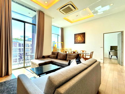 Condos for rent : Trapezo | Modern 3 Bedroom Condo For Rent in Asoke Area - BR11944CD