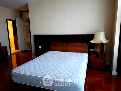 ขายคอนโด : คอนโด 3 ห้องนอน 250 ตร.ม. ชั้น 14 โครงการ Sailom Suite ใกล้ BTS สะพานใหม่ (ID 662926)