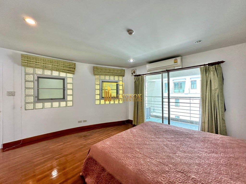 รูป Spacious 2 Bedroom Duplex Apartment For Rent in Thong Lo - BR0895AP - รูปที่ 12/38