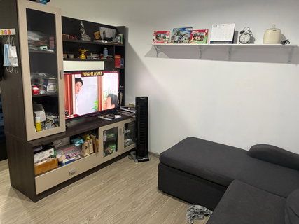 Ready-to-move-in condo for sale by owner, fully furnished