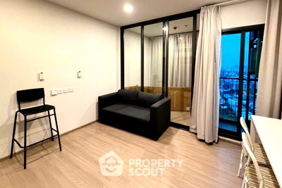 Condos for rent : 1-BR 35 Sqm, 22nd-Floor At Aspire Sukhumvit-Rama 4, 400m to BTS Phra Khanong (ID 2711615)