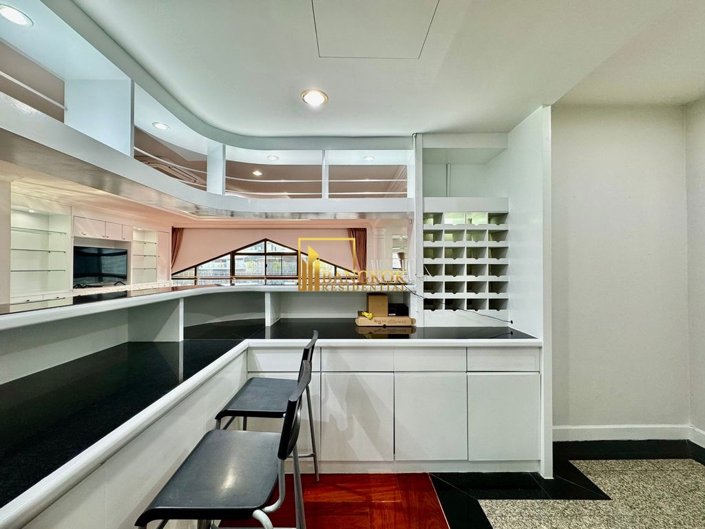 รูป Renovated 3 Bed Apartment For Rent in Phrom Phong - BR20320AP - รูปที่ 11/39