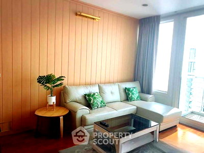 Condos for rent : 17th-Floor 1-BR At Siri Residence Sukhumvit Near BTS Phrom Phong (ID 2460519)