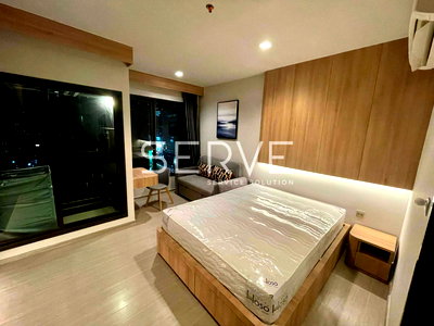 Condos for rent : Studio With Partition City View Fully furnished Good Location Close To MRT Rama 9 350 m @  Life Asoke - Rama 9