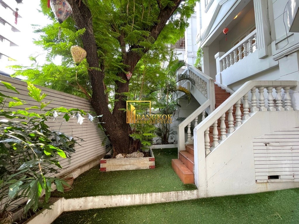 รูป Prompak Gardens | Well Maintained 3 Bedroom Townhouse in Thonglor Area - BR49029TH - รูปที่ 34/42