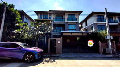 บ้านเดี่ยวให้เช่า : 🏡 ขายและปล่อยให้เช่าบ้านเดี่ยว 3 ชั้น โครงการภัสสร สรงประภา ดอนเมือง (Private Zone) 6 ห้องนอน 7 ห้องน้ำ