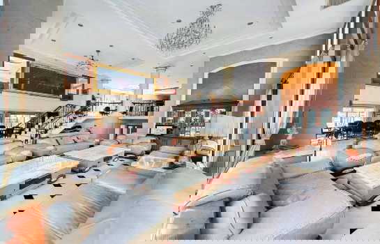 รูป ขาย บ้านเดี่ยว สุขุมวิท ซอย 4 (ซอยสมาหาร) 9 นอน 195 ตรว 1,800 ตรม เหมาะสำหรับครอบครัวใหญ่ 3.5 ชั้น - รูปที่ 1/11