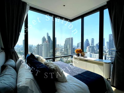 ขายคอนโด : SELL 💎Hyde sukhumvit 13 ห้องวิวเมือง ชั้นสูง แต่งลักชูเฟอร์จัดเต็ม | BTS นานา ✨