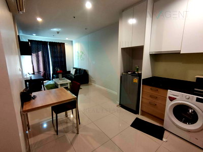 Condos for sale : 🚩 For sell condo CIRCLE CONDOMINIUM Building B, Floor 12,1 bed room, Room size 48 sqm