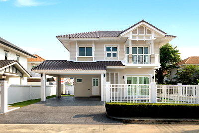 บ้านเดี่ยว ถนนราชพฤกษ์ : บ้านเดี่ยว 2 ชั้น รีโนเวทใหม่ หมู่บ้านเพอร์เฟคเพลส ราชพฤกษ์ เฟส 1 แปลงมุมนอก ติดถนนราชพฤกษ์