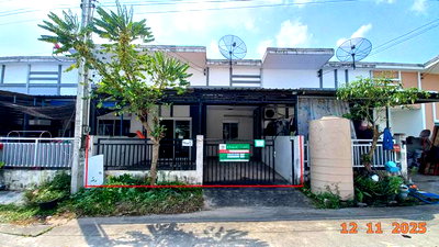 ทาวน์เฮ้าส์ 22.5 ตร.วา ศรีราชา ชลบุรี 1.3M