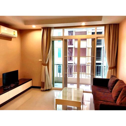 The Unique Condo 1 (ถนนนิมมานเหมินทร์ ซอยสุขเกษม) ใจกลางนิมมาน 