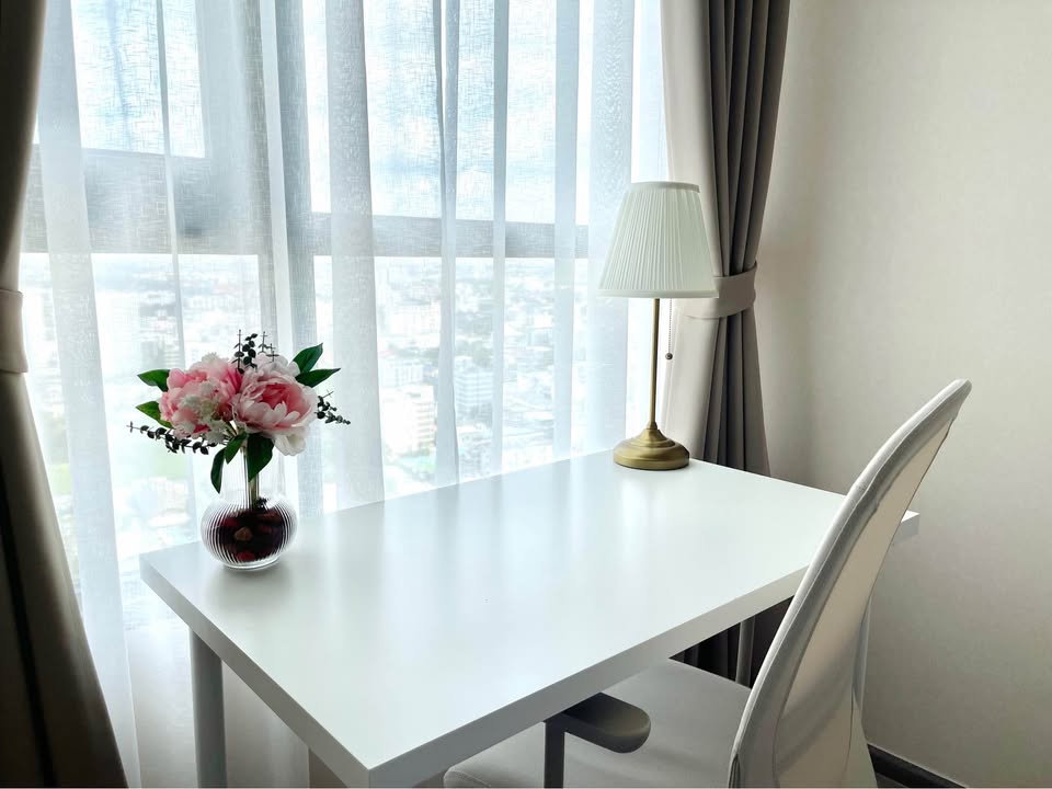picture R2942 Condo For Rent Knightsbridge Prime Onnut - 5/11