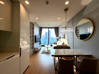 Condos for rent : SL099/Luxury condo for rent, Anil Sathorn 12 project, potential location in the heart of Sathorn.
