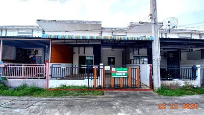 ทาวน์เฮ้าส์ 22.5 ตร.วา ศรีราชา ชลบุรี 1.4M