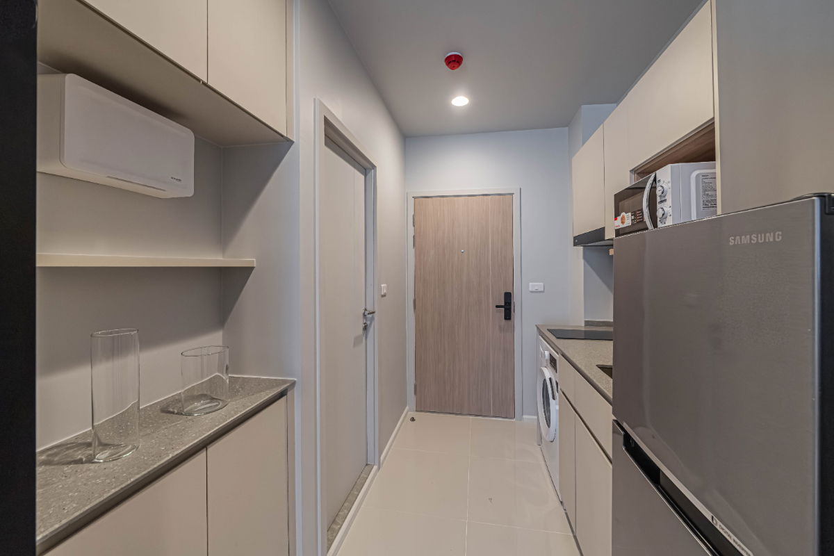 รูป ให้เช่า ✨Culture Thonglor✨ Studio ขนาด 25.5 ตรม 🥰ห้องเงียบ และวิวสวย❤️ เดินทางสะดวกใกล้ BTS ทองหล่อ และ เอกมัย 🚅 ใกล้แหล่งอำนวยความสะดวกมากมาย💕 - รูปที่ 8/9