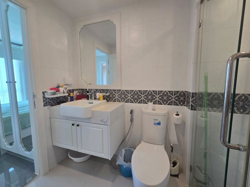 picture Resort-style condo with complete amenities at The Orient Resort & Spa. - 7/8