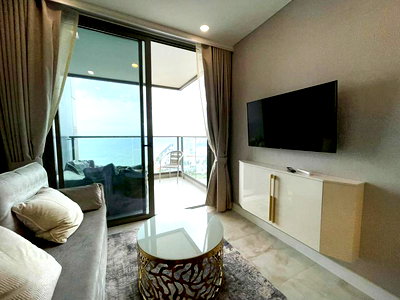 ขายคอนโด : 1 Bedroom Condo for Sale at Copacabana Beach Jomtien Pattaya